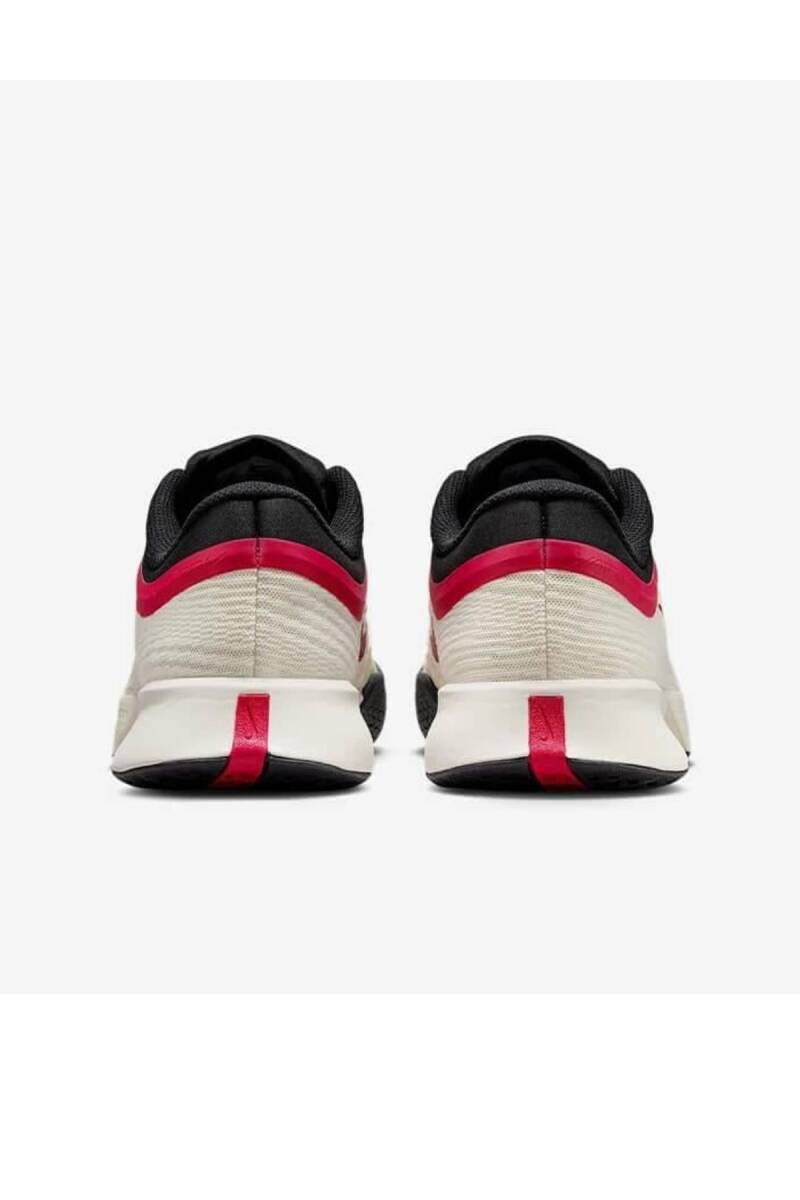Nike Vapor Pro 3 Kadın Sert Kort Tenis Ayakkabısı - 6