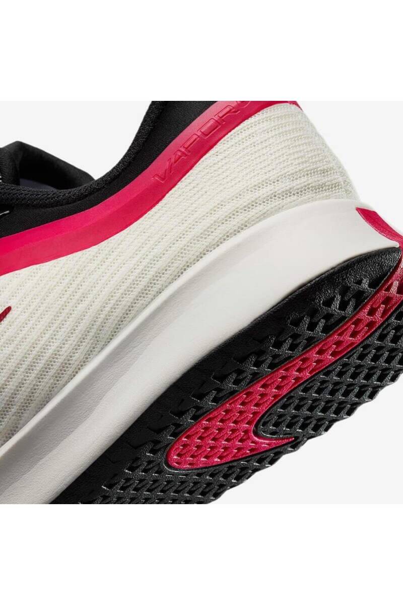 Nike Vapor Pro 3 Kadın Sert Kort Tenis Ayakkabısı - 8
