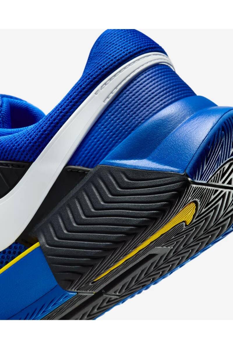 Nike Zoom GP Challenge 1 Sert Kort Erkek Tenis Ayakkabısı - 7