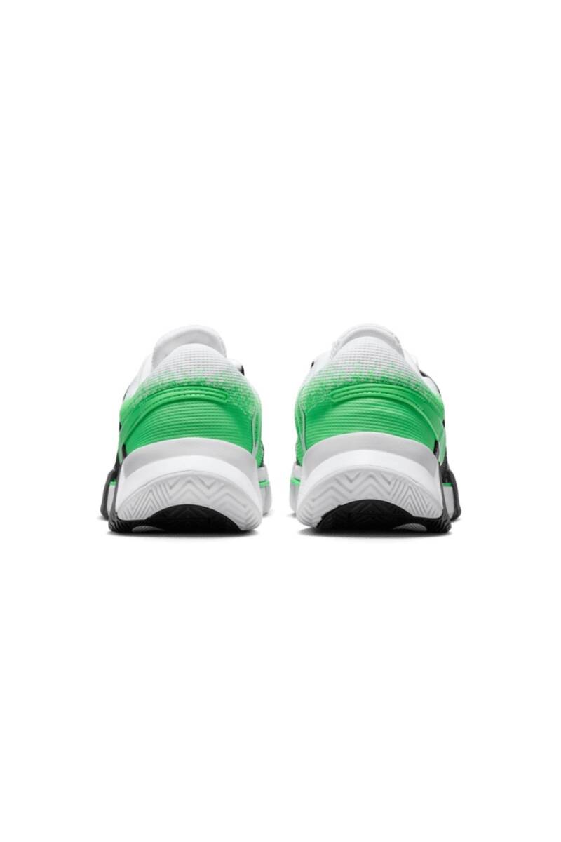 Nike Zoom GP Challenge 1 Sert Kort Erkek Tenis Ayakkabısı - 4