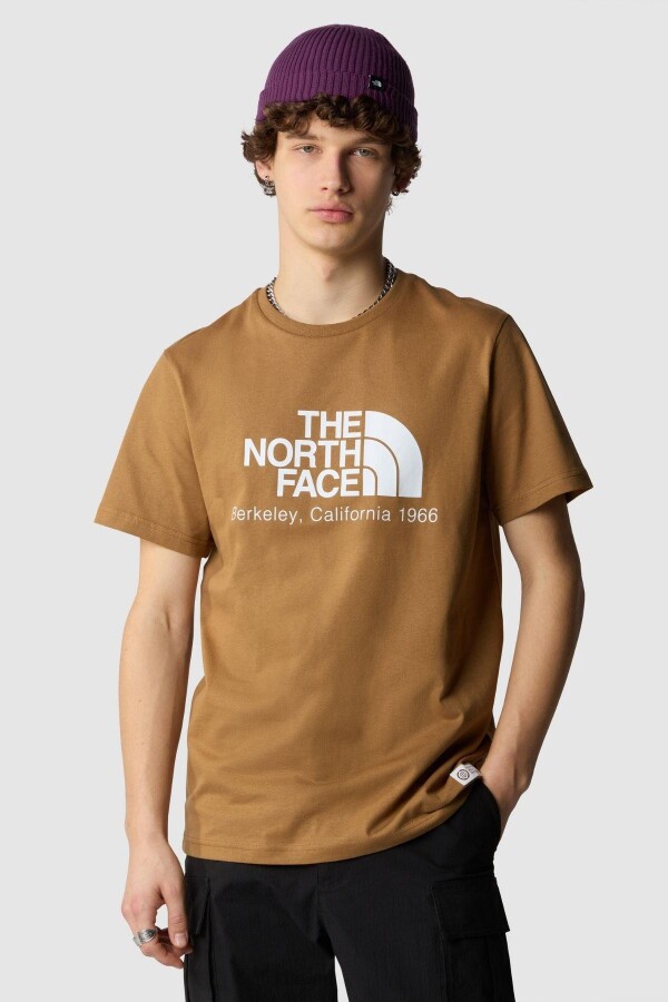 The North Face M Berkeley California S/S Tee In Scrap Erkek Tişört Kahverengi 